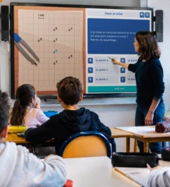 projection jeu video archipel en classe